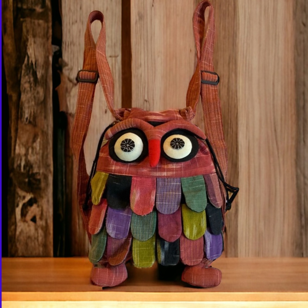 Vintage Owl Crossbody Bag Excellent Condition - Picture 2 of 12